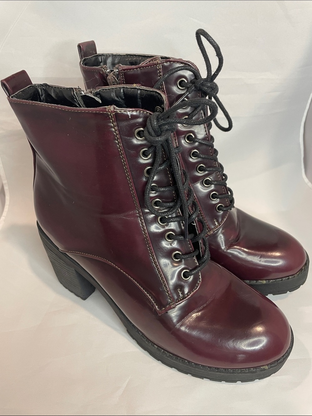 Pink & Pepper Women's Lace-Up Heeled Ankle Boots - Wine